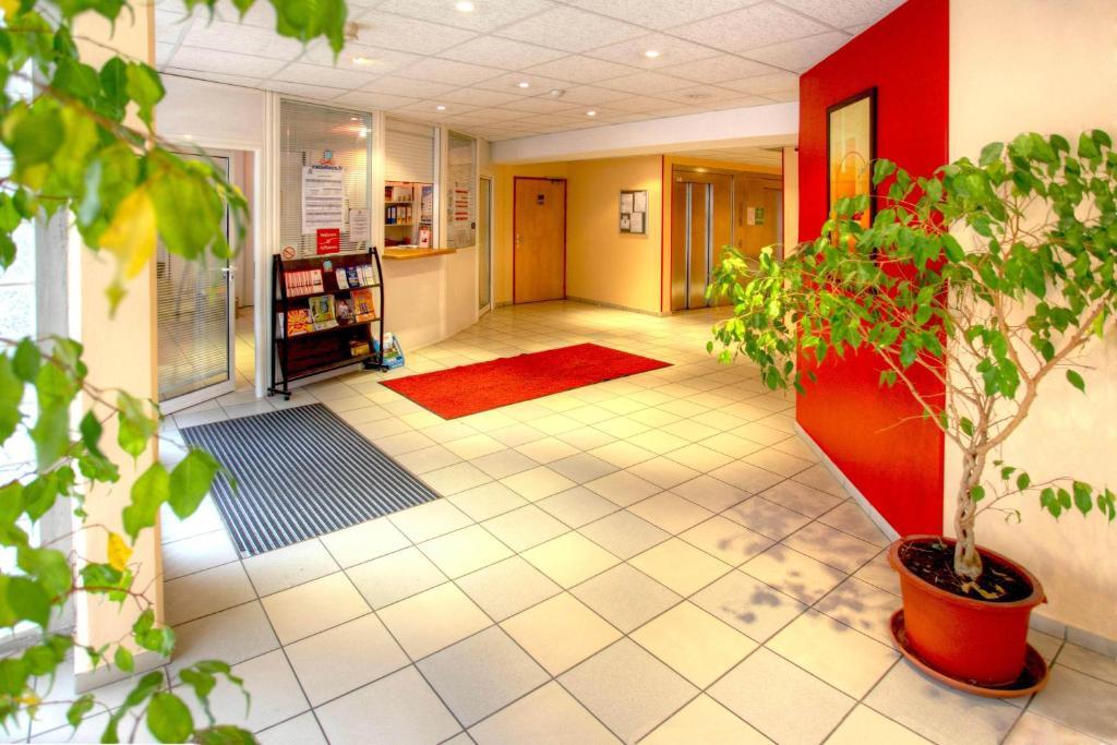 Sejours & Affaires Saint Etienne Jules Ferry Aparthotel Ngoại thất bức ảnh