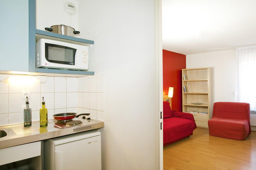 Sejours & Affaires Saint Etienne Jules Ferry Aparthotel Ngoại thất bức ảnh