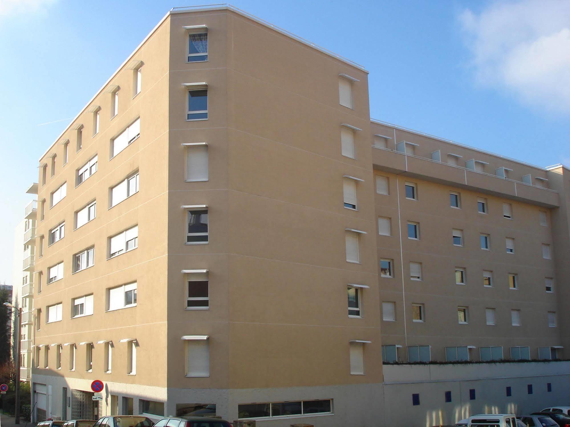 Sejours & Affaires Saint Etienne Jules Ferry Aparthotel Ngoại thất bức ảnh