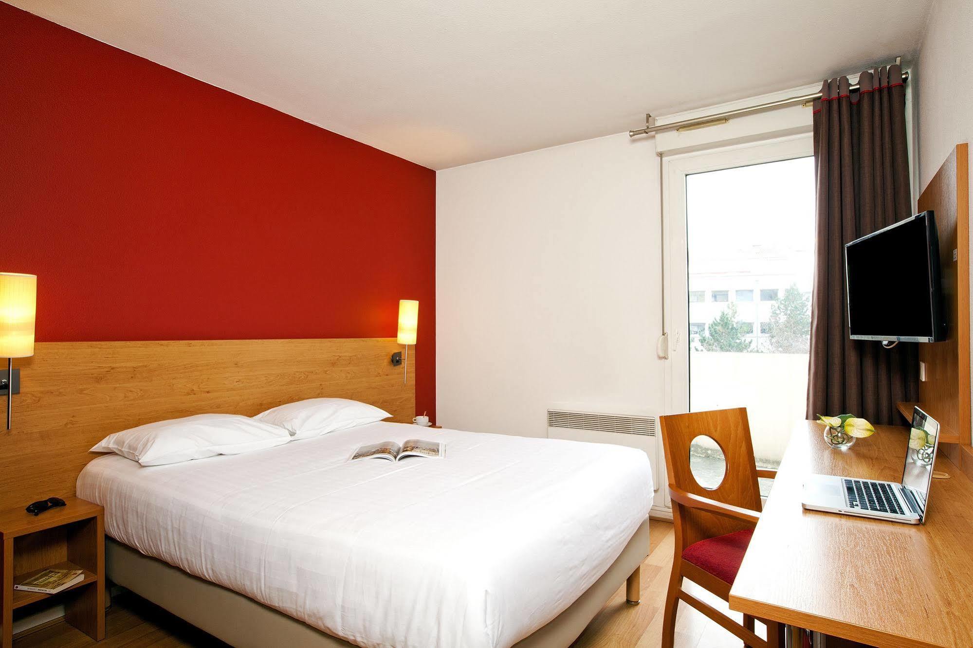 Sejours & Affaires Saint Etienne Jules Ferry Aparthotel Ngoại thất bức ảnh