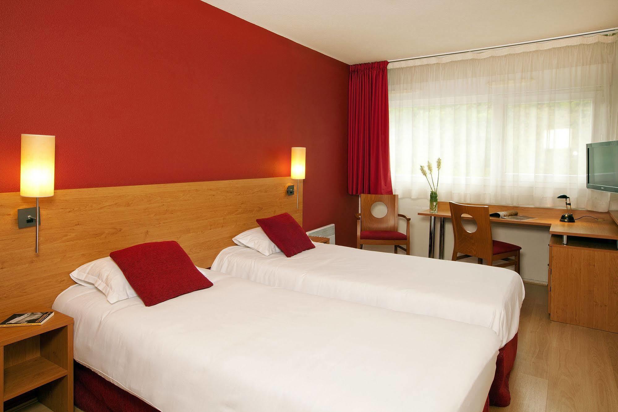 Sejours & Affaires Saint Etienne Jules Ferry Aparthotel Ngoại thất bức ảnh